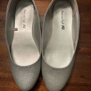American Eagle by Payless Sparkling Silver Flats